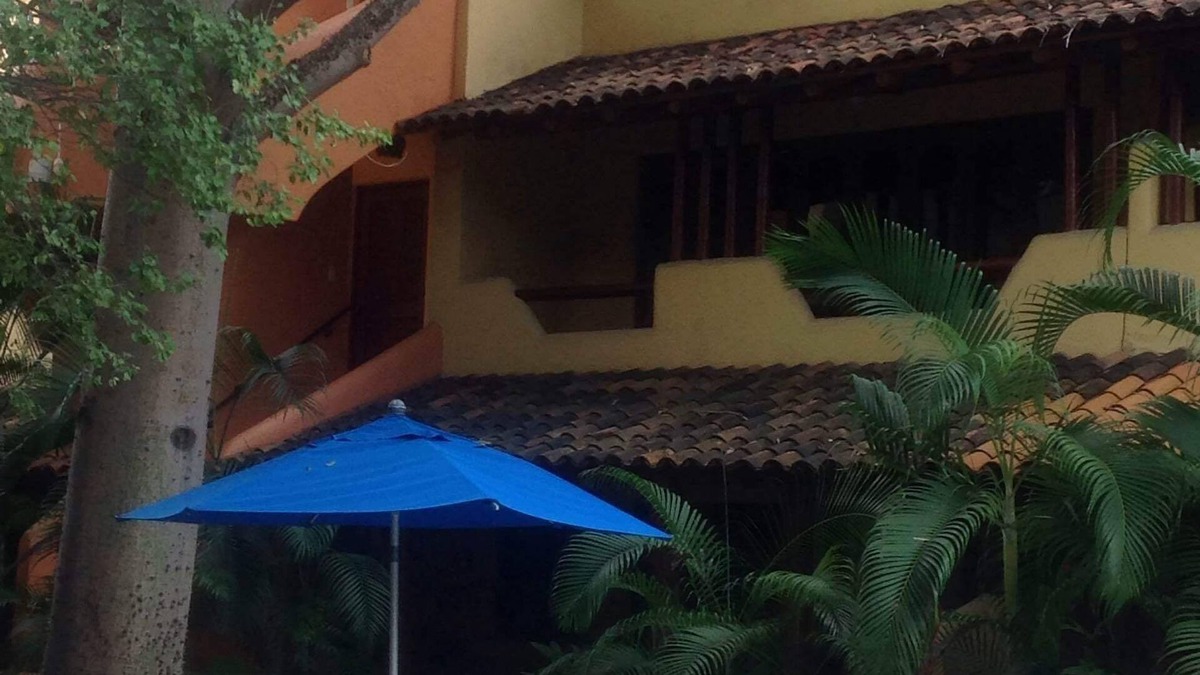Playa la Madera Condo | Casa Bella Mia- a spacious penthouse in a tropical paradise!