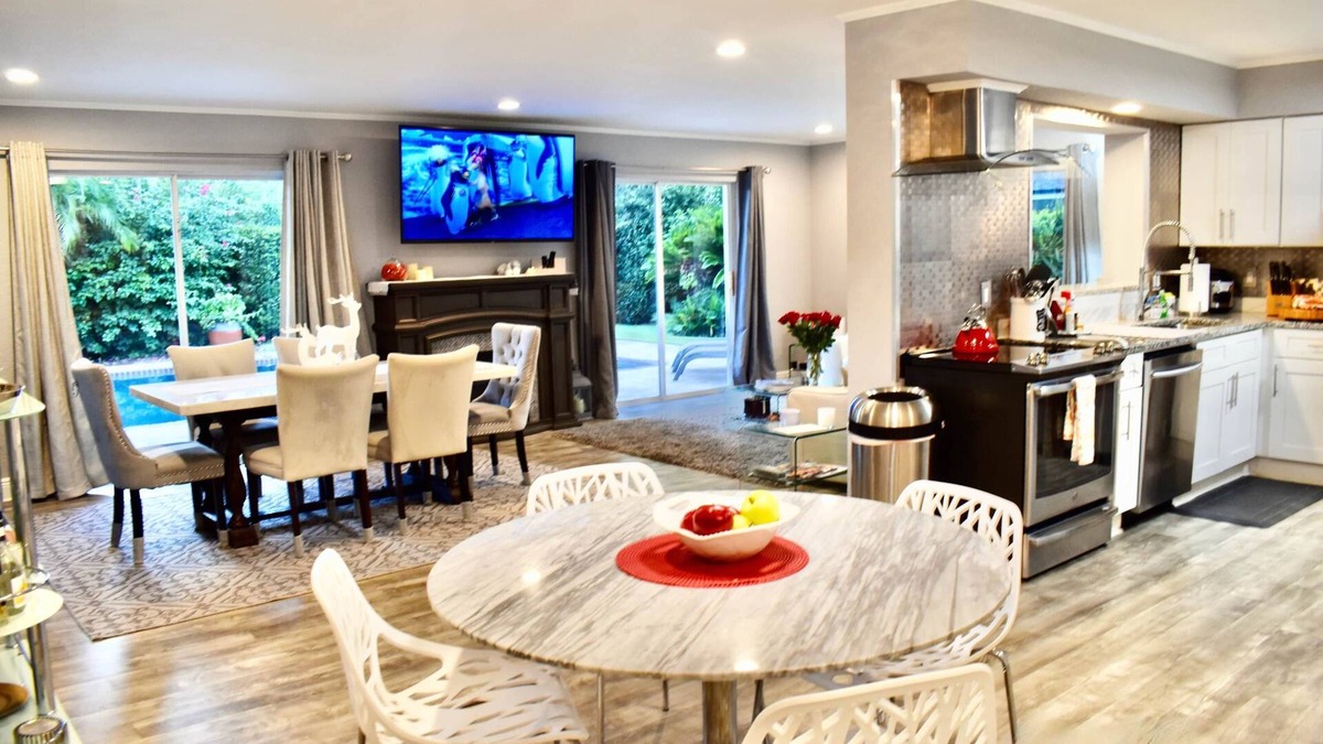 Maitland House | Casa Bella