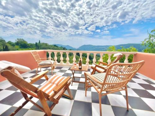 Benitses Villa | Casa Bella Vita
