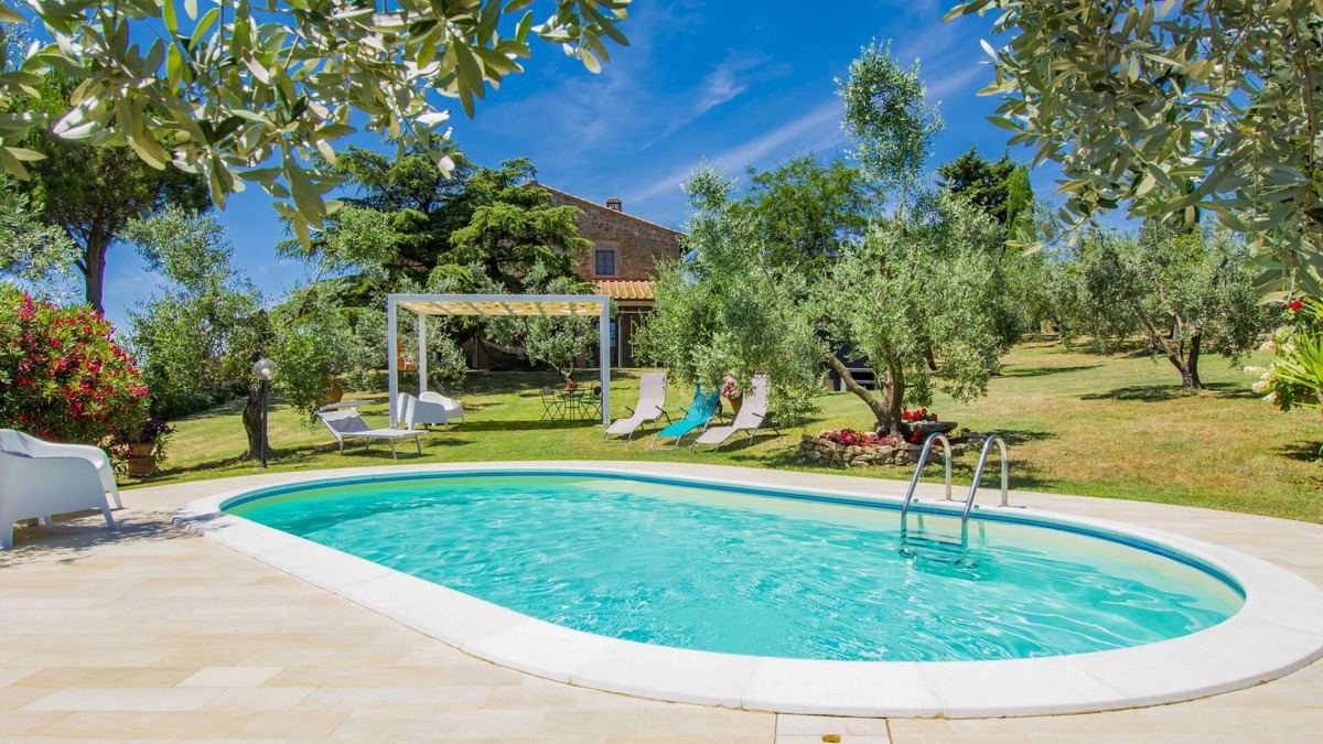 Capraia e Limite House | Casa Bensa by Interhome