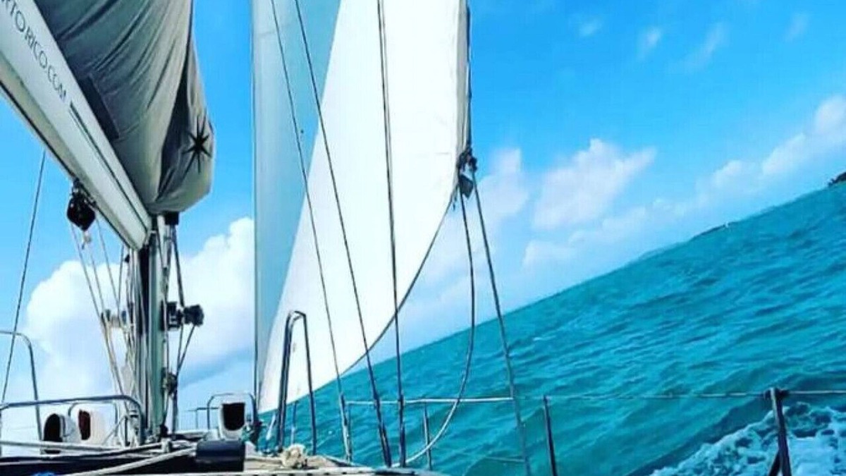 Miramar House | Casa Blanca ~ Center of Miramar: Caribbean Living