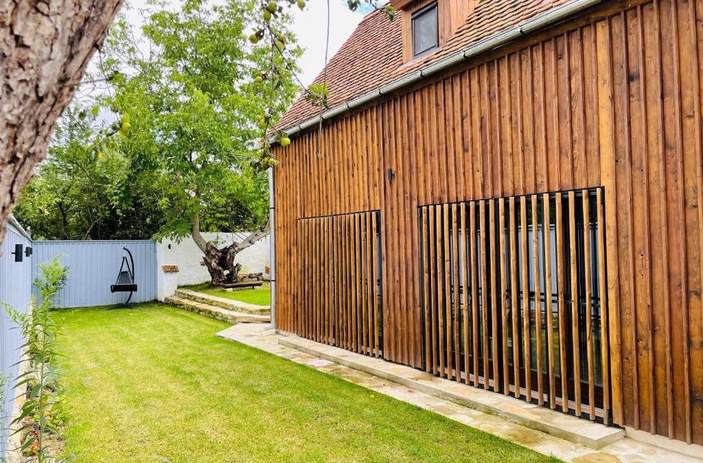 Parau House | Casa Boierului Comanici
