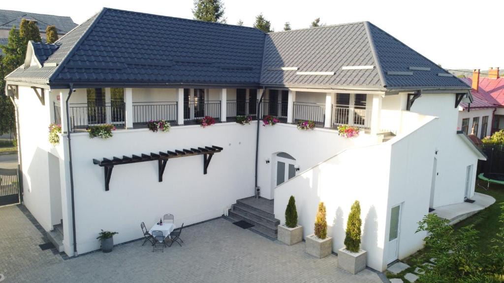Sighetu Marmatiei House | Casa Bolta Rece