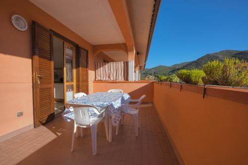 Bonalaccia-Filetto Apartment | Casa Bonalaccia - Goelba