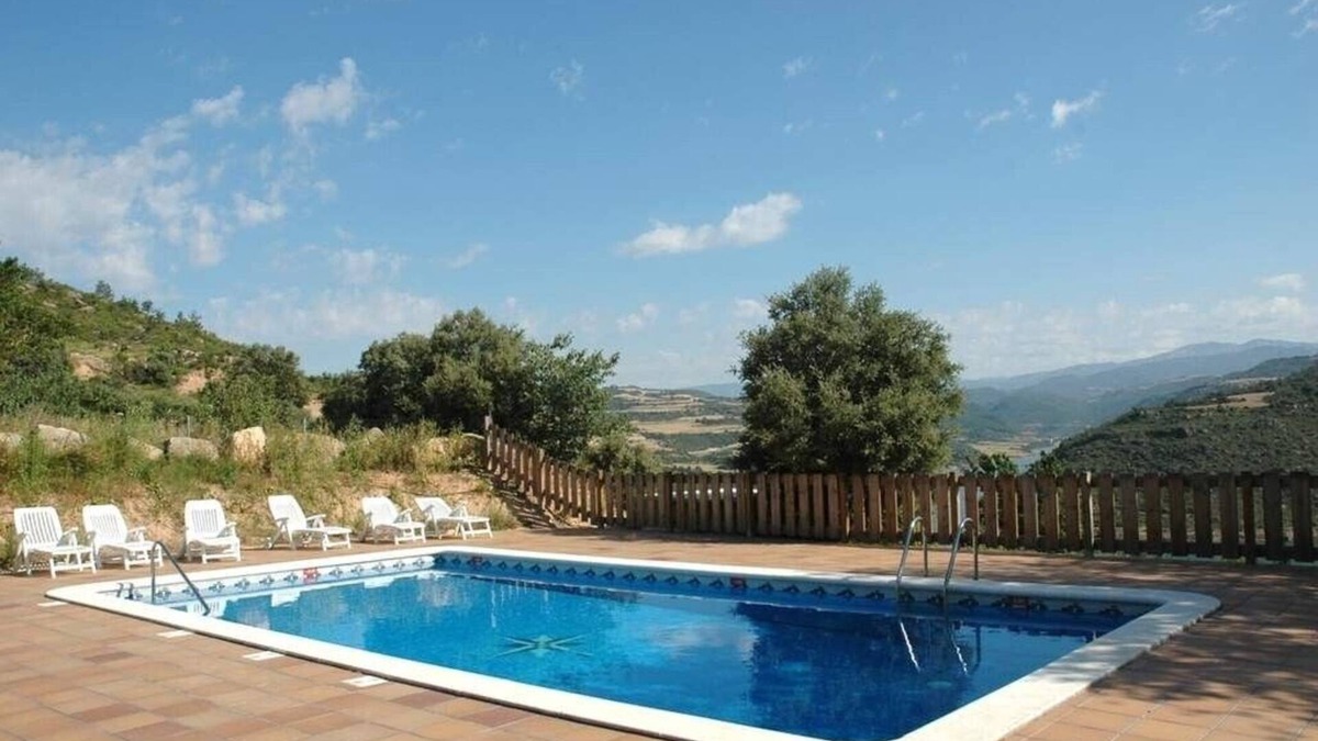 Ponts House | Casa Bosque - here you will feel you're overlooking the entire world!