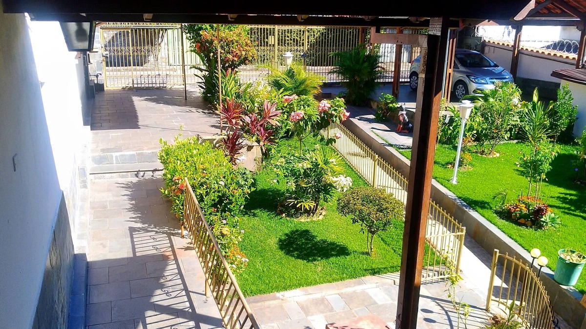 Santa Rosa House | Casa em Belo Horizonte, Região da Pampulha