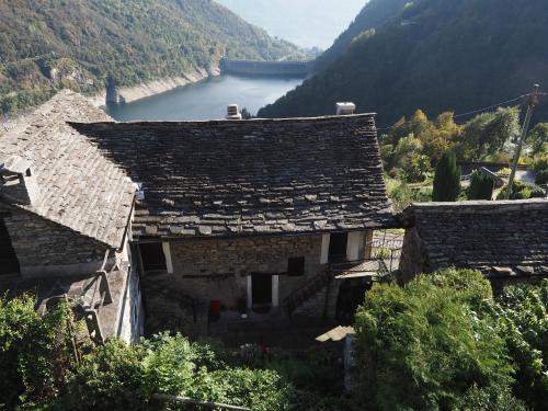 Mergoscia Apartment | Casa Bruja Tradizionale Rustico Ticinese