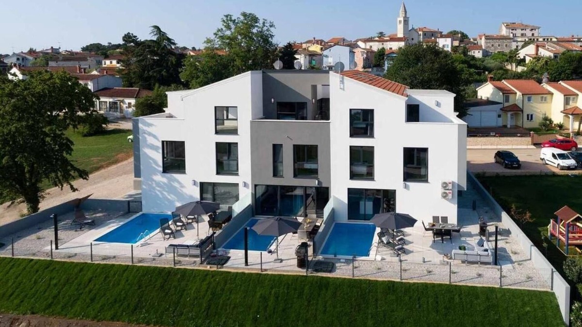 Funtana House | Casa Bura - Premium vacation home with heated pool in Funtana