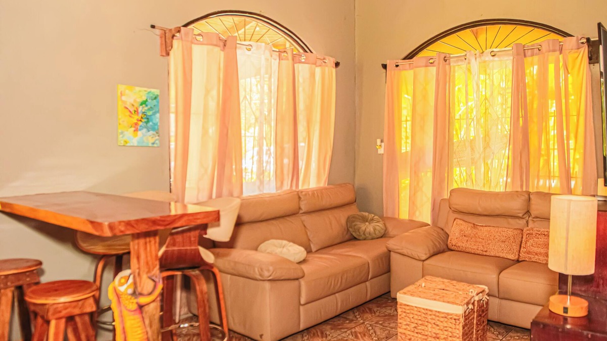 Los Angeles Chires House | Casa Cerca de Playas/montañas. Ideal Para Familias y Apta Para Mascotas
