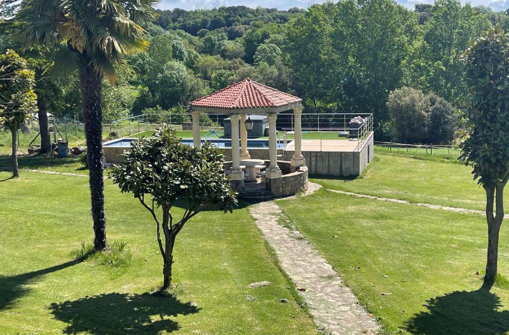 Avia House | Casa Calvés