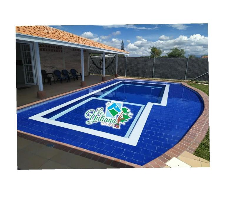 El Cerrito House | Casa Campestre La Yuliana