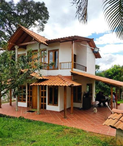 Guadalupe House | Casa Campestre Villa Luz