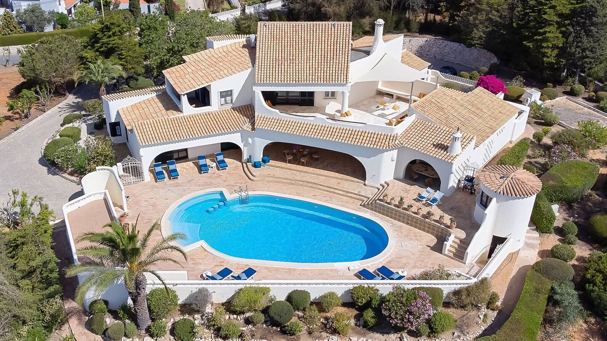 Vale de Covo Villa | Casa Canto dos Búzios, villa with private pool near the beaches