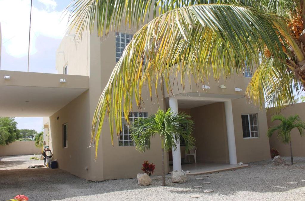Chelem Villa | Casa Canukatan