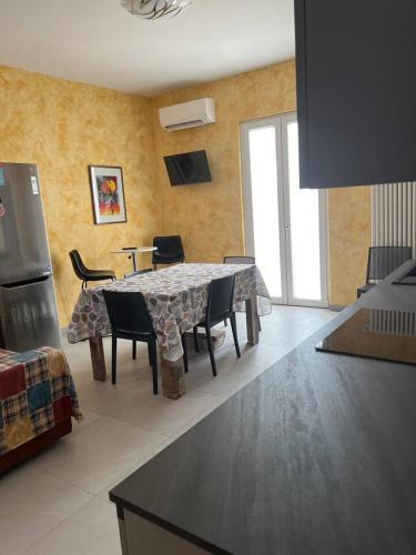 Caselle House | Casa Caselle intero appartam indipend 100mq 2 stanze 2 bagni e cucina