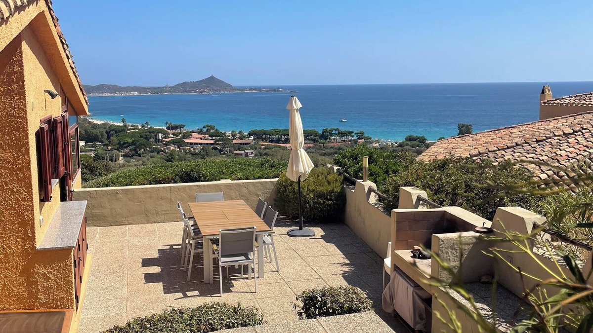 Villaggio Mandorli House | Casa Caterina. House with a beautiful view of the sea and mountains.