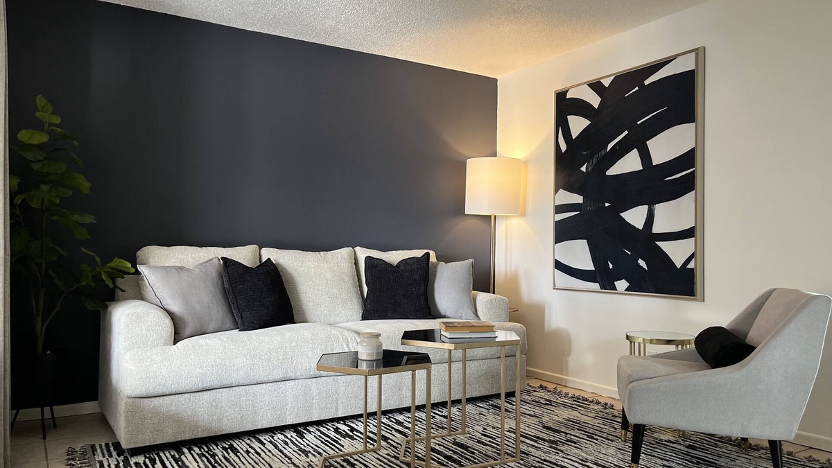 Amistad National Recreational Area Apartment | Casa Ceniza Cozy modern apartment for adults only.