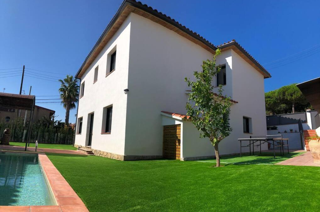 Sant Vicenc de Montalt House | CASA CENTRO DEL PUEBLO CON PISCINA PRIVADA