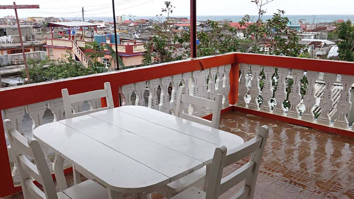 Baracoa House | Casa Cesar Katy