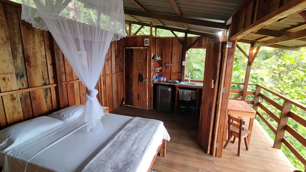 Bahia Solano Cabin | Casa Cielo: Cabaña Privada Frente al mar