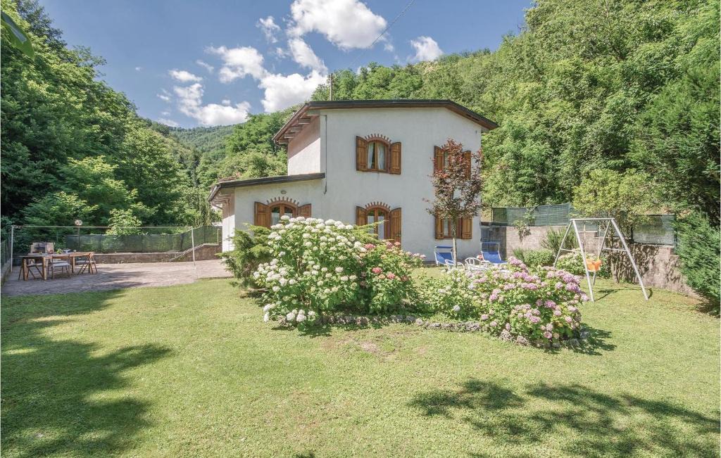 Saturnana House | Casa Ciricea