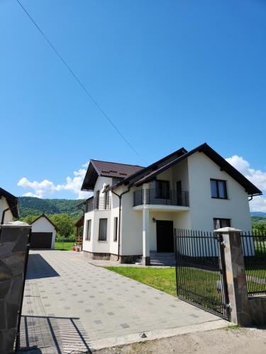 Sighetu Marmatiei Villa | Casa CLO