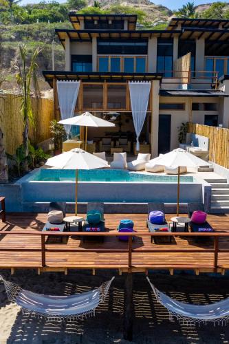 Mancora House | Casa Colibrí