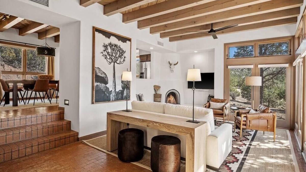 Nambe Pueblo House | Casa Colibri - Luxury Retreat with Mountain Views