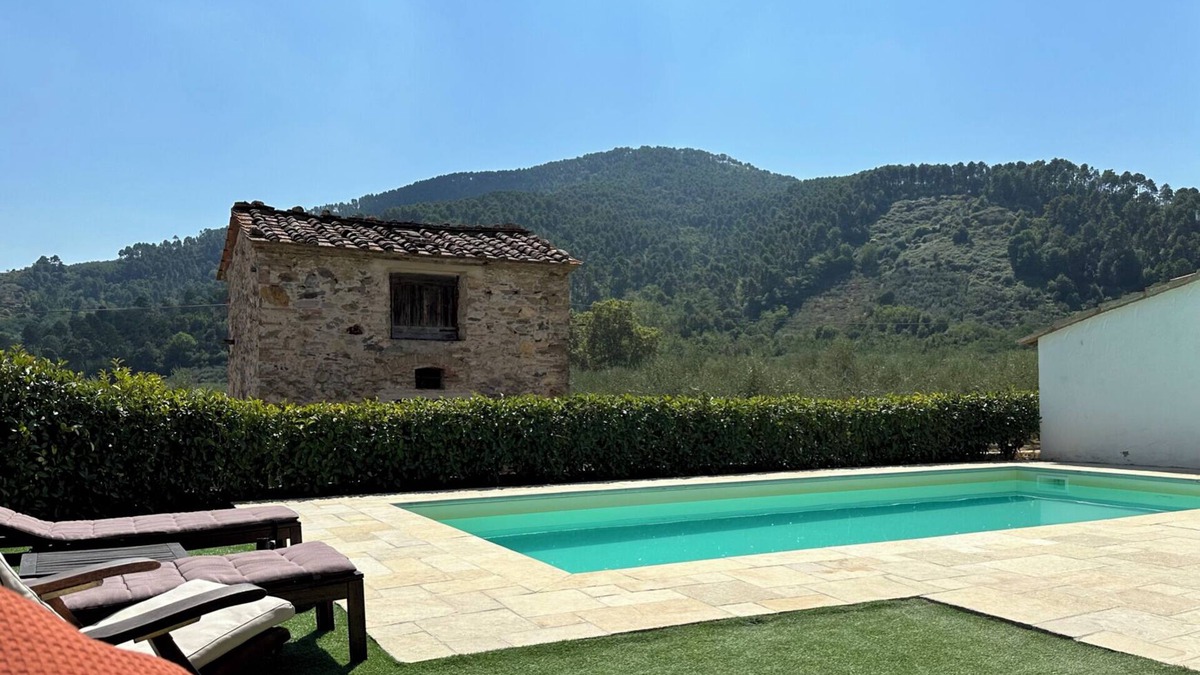 Cascine-La Croce Apartment | Casa Colle - pool, garden, village location, mountain views, English spoken