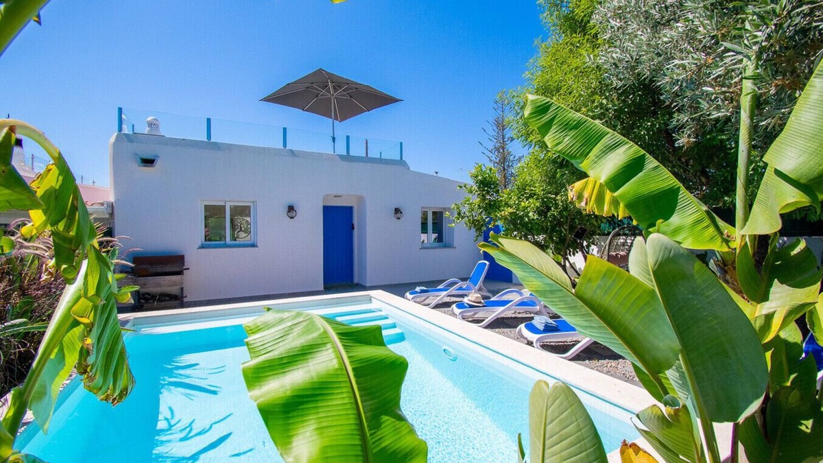 Vale de Covo Ski Chalet | Casa Colmeia: Your perfect retreat!