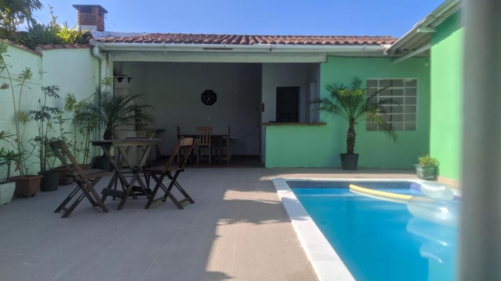 Pontal da Cruz House | Casa com Piscina 200 m da Praia - São Sebastião