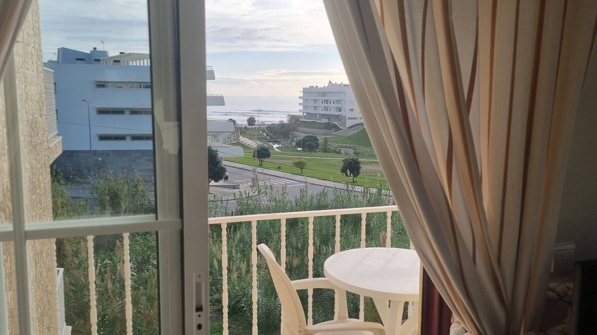 Buarcos House | Casa com Piscina a 300m da Praia