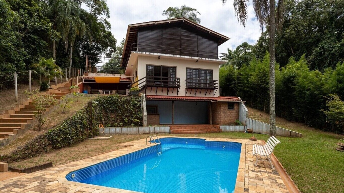 Mairipora House | Casa com piscina, churrasqueira, Wi-Fi e garagem