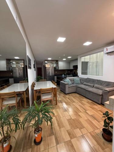 Farol House | Casa completa e confortável, 15 minutos dá praia
