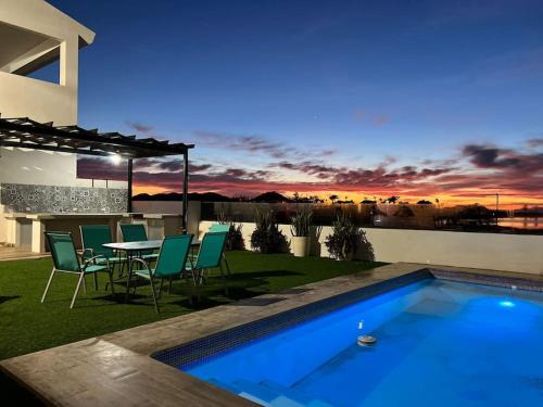 Costa Del Mar House | Casa con alberca privada climatizada, Pasos-Playa