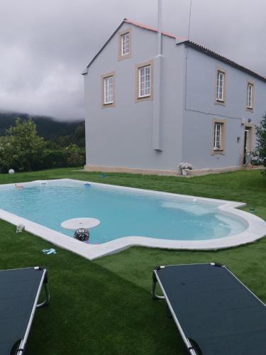 Cedeira House | Casa con piscina
