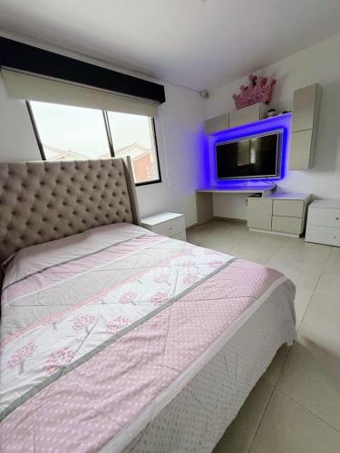 La Aurora Villa | Casa con piscina, zona BBQ y seguridad privada