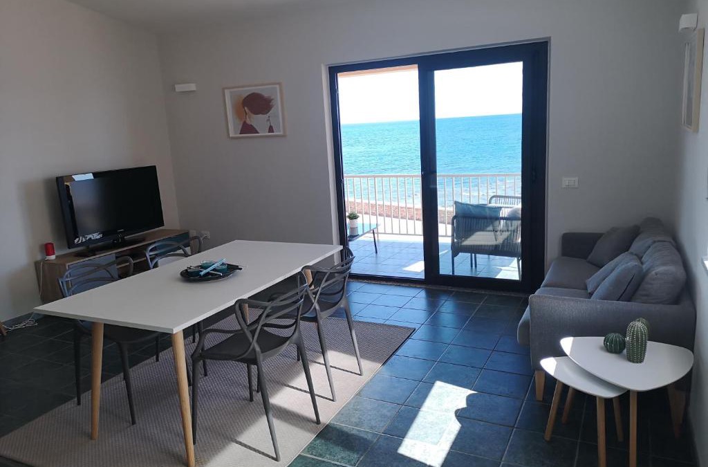 Santa Lucia House | casa con terrazza fronte mare