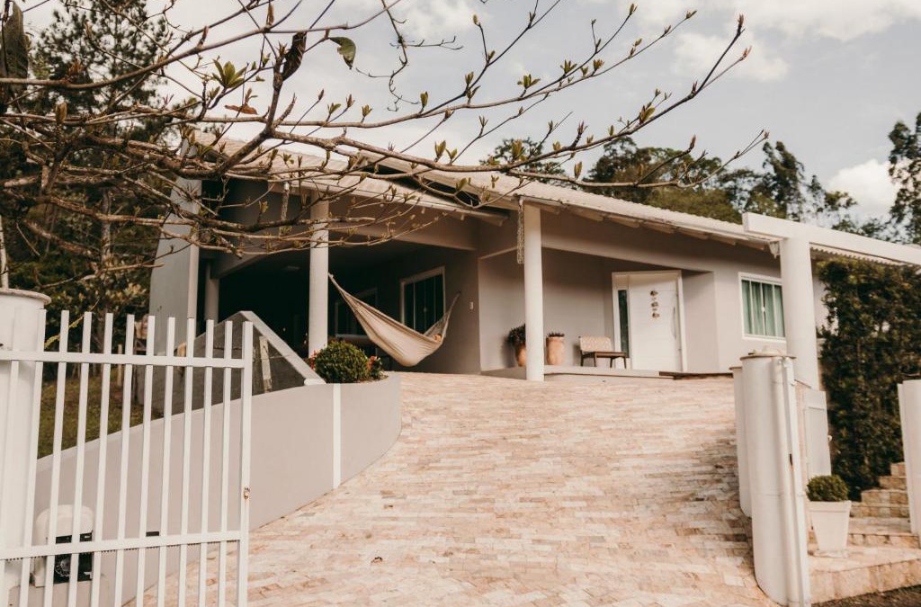 Rodeio House | Casa confortável em local tranquilo.