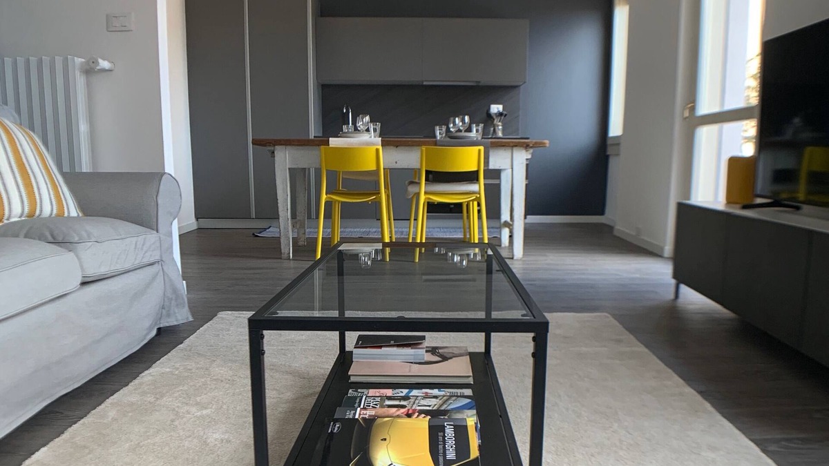 Desenzano del Garda City Centre Apartment | Casa Costa Nuovissima in Centro Storico