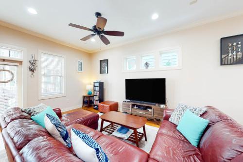 Crescent Beach House | Casa Cote de Mar