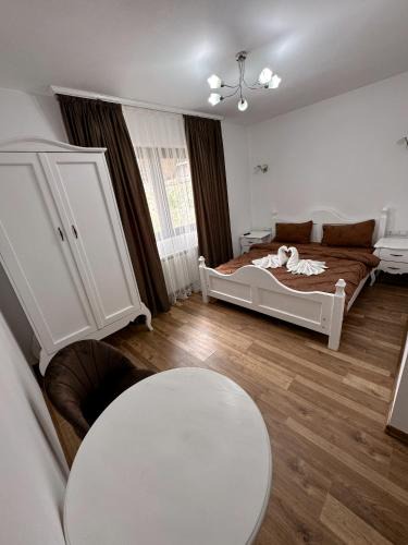 Oncesti House | Casa Croitoru Maramureş