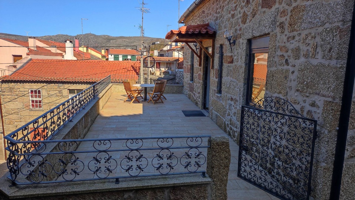 Guarda House | Casa Cruz.