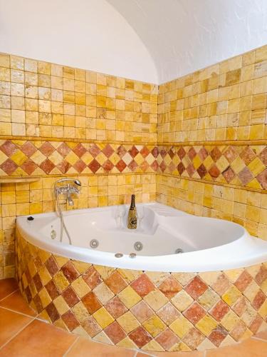 Alcudia de Guadix House | Casa Cueva The Exclusive Royal Andalusian Cave