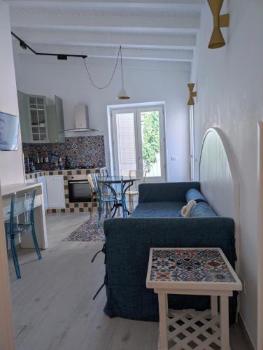 Lipari Historic Centre Apartment | Casa D'Amore Lipari