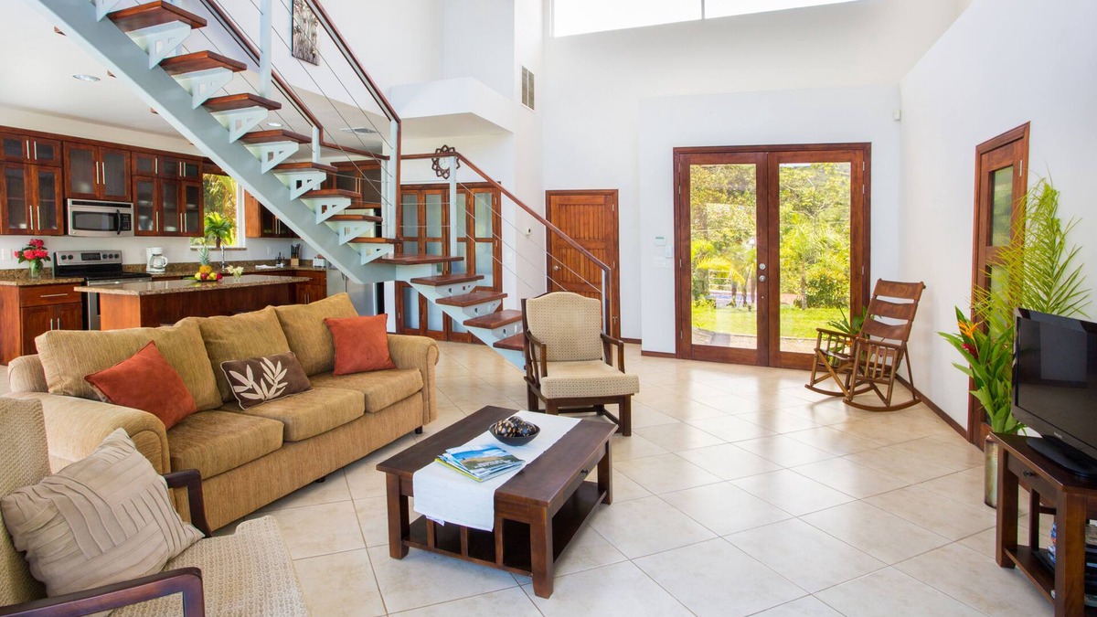 Parrita House | Casa De Fox - Great Home in the Rainforest w/private pool & Wi-Fi