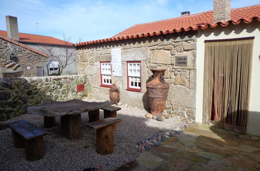 Castelo Mendo House | Casa Da Cidadela