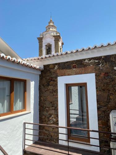 Almodovar e Graca dos Padroes Bed & Breakfast | Casa da Igrejja