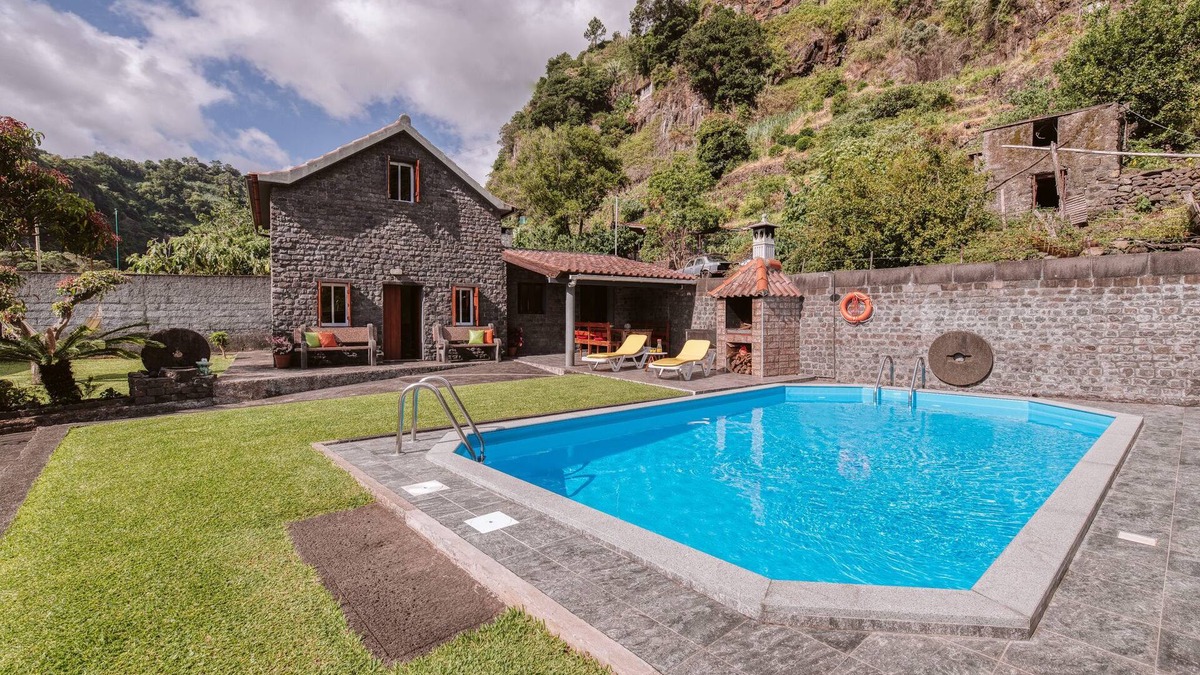 Faial House | Casa da Pedra (Faial)