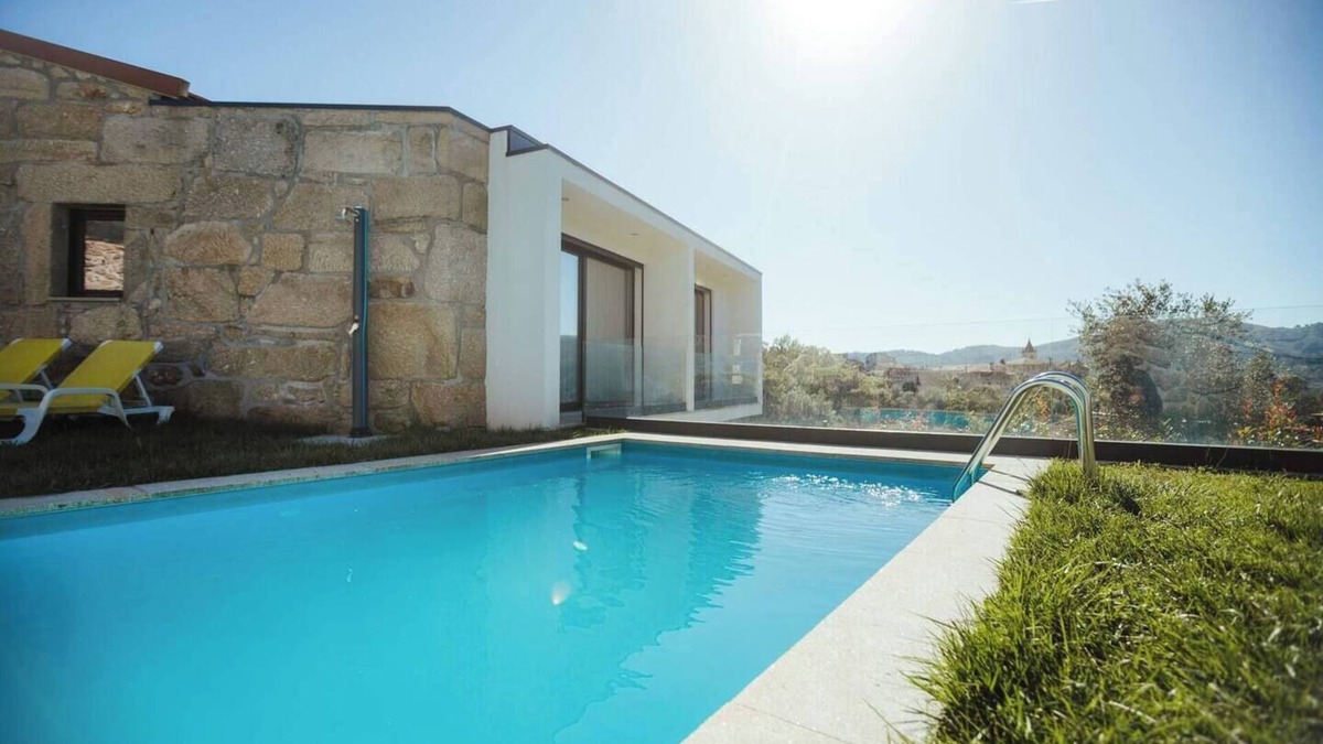 Souto House | Casa da Vila - Piscina Jacuzzi Vistas @Gerês